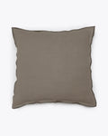 Housse de coussin KAURA en lin 60 x 60 cm en taupe