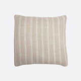 Housse de coussin KURUVA en lin 60 x 60 cm avec rayures blanches