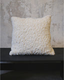 Housse de coussin DHANA 50 x 50 cm couleur blanche