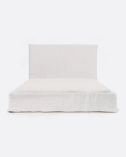 Cama BEETHOVEN para colchón 180 x 200 cm y funda de lino en color blanco