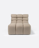 Chaise longue de exterior CHOPIN de olefina reciclada 93 x 145 x 78 cm en color natural