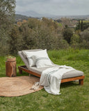 Tumbona de exterior STRAUSS de madera de teca 200 x 80 x 25 cm con colchón natural