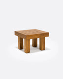 Mesa auxiliar de exterior STRAUSS de madera de teca reciclada 50 x 50 x 35 cm