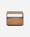Mesita de noche GEOX de madera de teca reciclada y hierro 50 x 37 x 40 cm