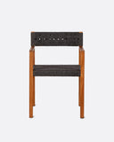 Silla de exterior con reposabrazos CORA de madera de teca y cuerda sintética 52 x 56 x 77 cm en color natural y negro
