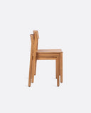 Silla RAWI WA apilable de madera de teca 50 x 47 x 78 cm en color natural