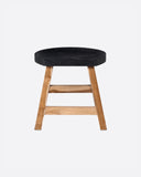 Taburete KING de madera de teca reciclada 44 x 38 x 45 cm en color natural y negro